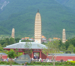 三塔寺