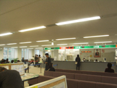旅券事務所内